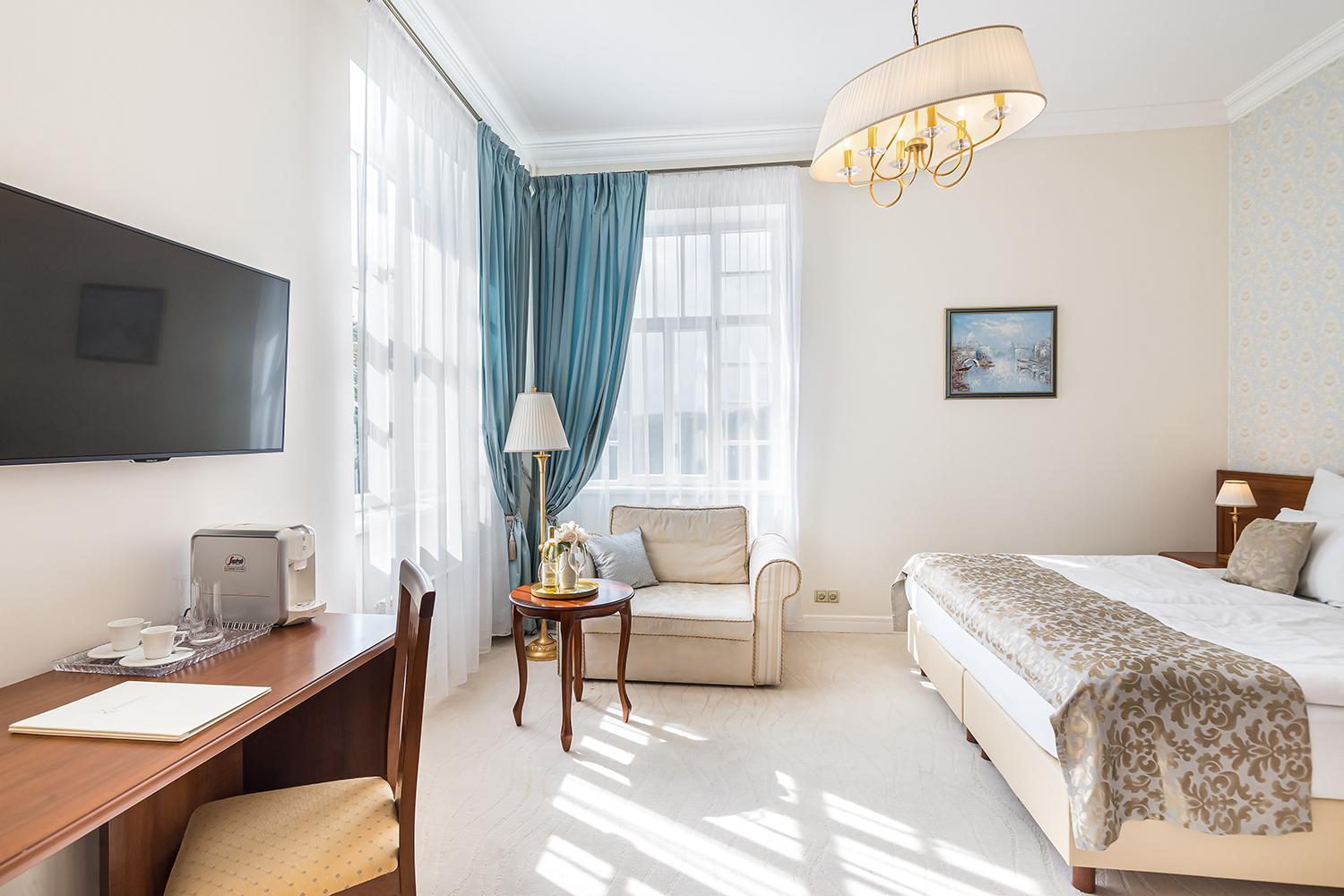 זנוימו Hotel Katerina מראה חיצוני תמונה